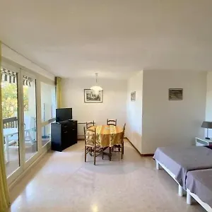 studio-les-bastides.fr-provencehotel.com/